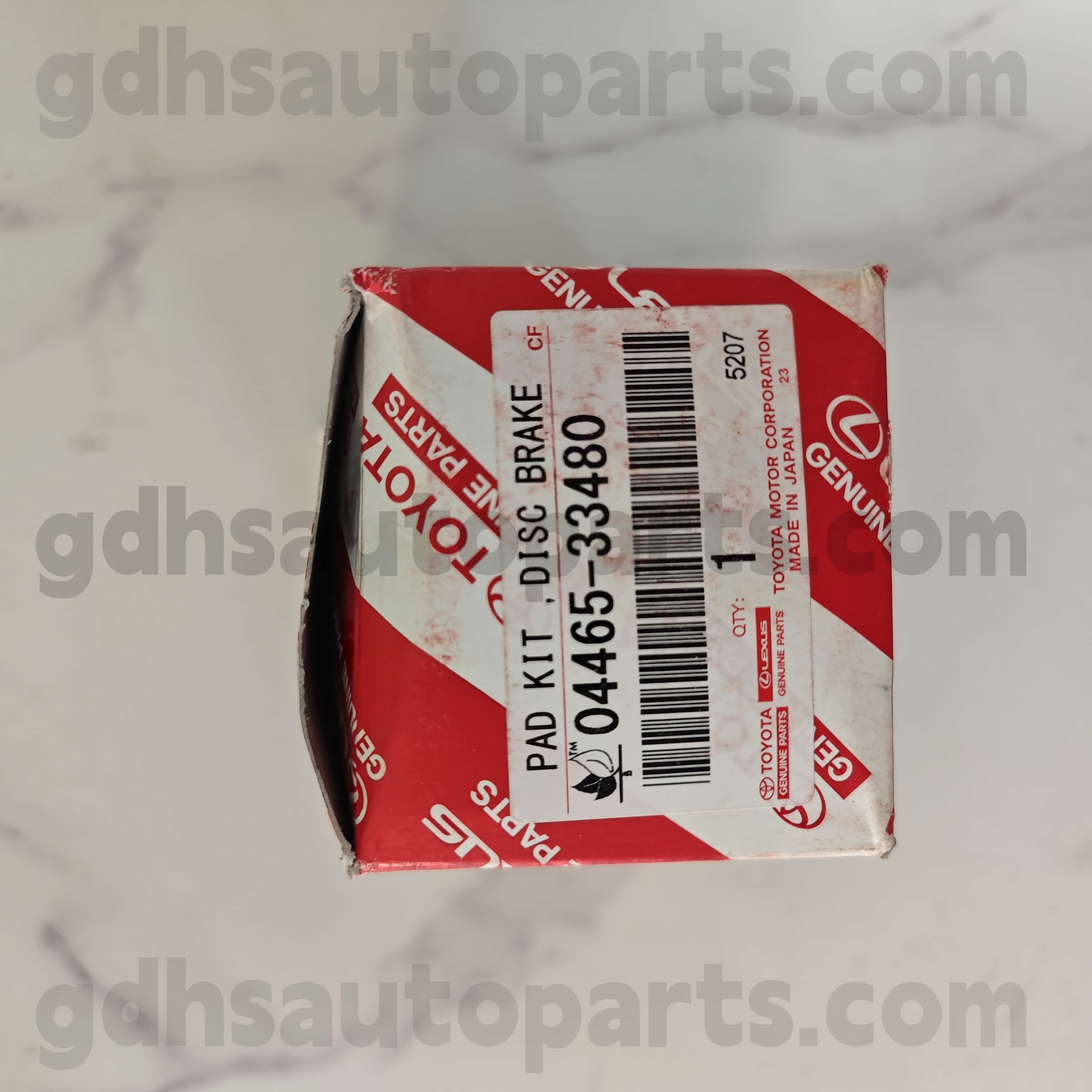 04465-33480 Toyota 정품 부품 Venza 용 전면 브레이크 패드 、 Lexus UX300E 、 Harrier 、 Noah/Voxy 、 Lexus ES350/300H 섀시 NO. AXVH70