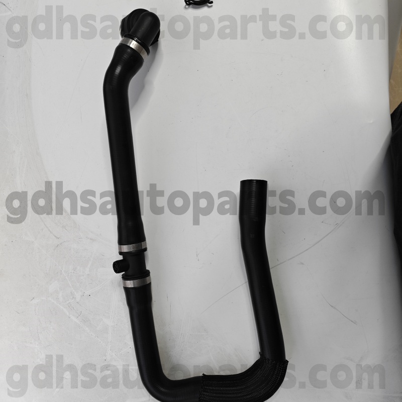 320231 Evoque, Discovery, Freelander 2 oe no를위한 Nissens 라디에이터 상부 호스. LR032347