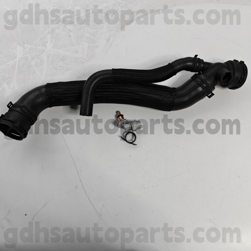 320257 레인지 로버 스포츠 OE를위한 Nissens 라디에이터 호스. LR166362