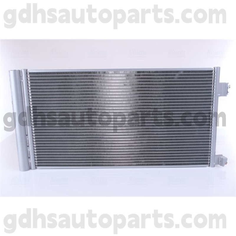 940809 Jaguar XJ OE에 대한 Nissens 응축기. T2H37896